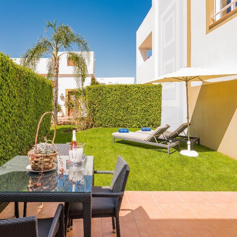 אסטפונה Cortijo Del Mar Resort חדר תמונה