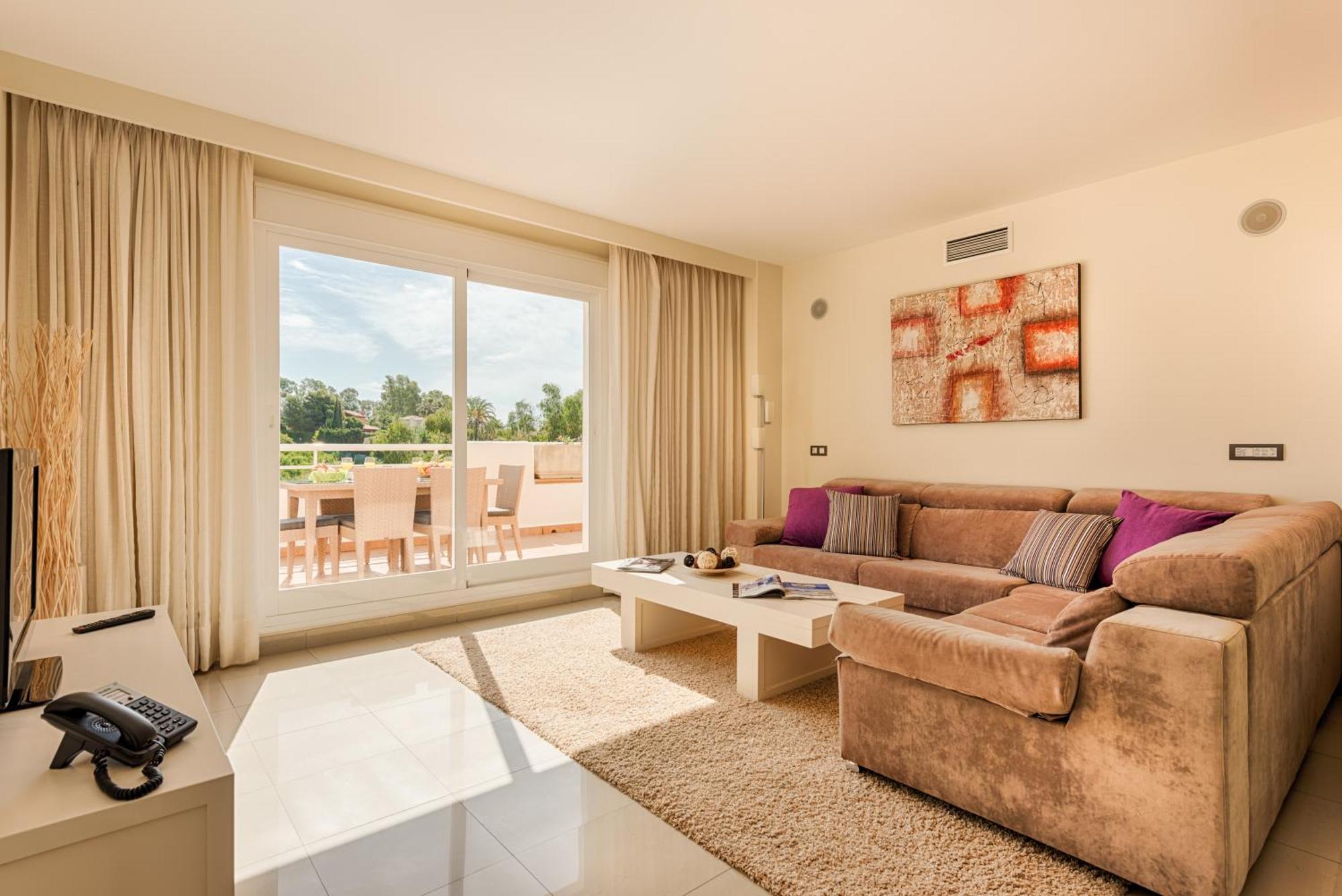 אסטפונה Cortijo Del Mar Resort מראה חיצוני תמונה